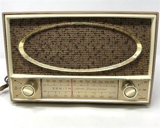 AM/FM Zenith Radio from the 50s https://ctbids.com/#!/description/share/165017