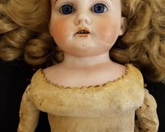 Heubach, Ernst Dolls 1887-1932+ German Doll. as is condition