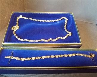 14k Gold Filigree Necklace and Bracelet