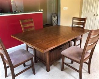 Unique Dining Room Table and Four Chairs