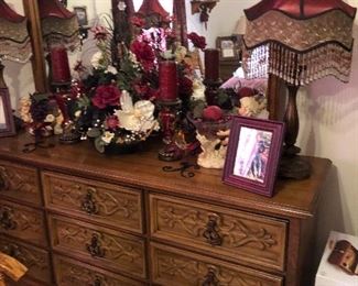 Dresser to 70's bedroom set