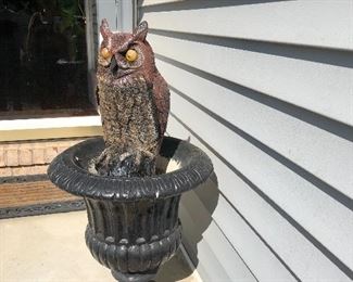 concrete urns