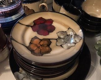 Pfaltzgraff Painted Poppies Floral Dinner Ware