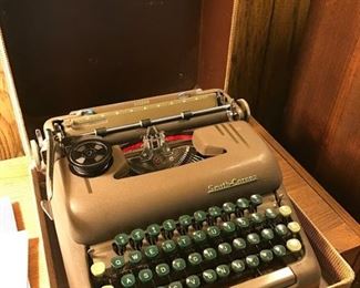 Vintage Typewritter