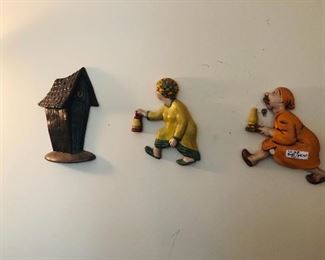 Chalkware wall art - super cute! 