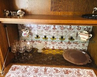 Lighted bar inside the German Shrunk - bottom glass lights up! 