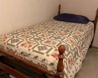 Twin Beds / Quilts