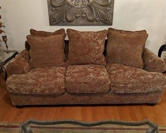 Bernhardt sofa 