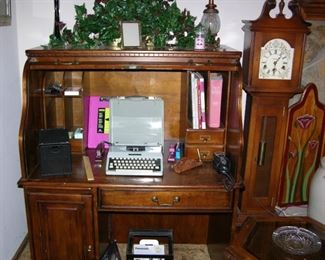 Graduate Roll top Desk for Lap Top or Computer and Monitor.   Clock to right SOLD