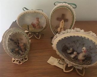 Eggshell vignettes
