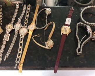 House 2: example of jewelry
