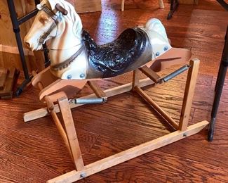 Vintage jumping Horse - in great condition
