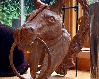 another view of the cast iron horse's head