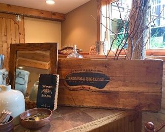 Large vintage Brown & Bigelow wooden box