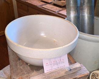 Stoneware bowl