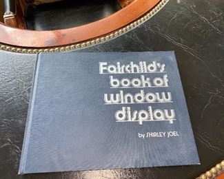 Fairchild's Book of Window Display