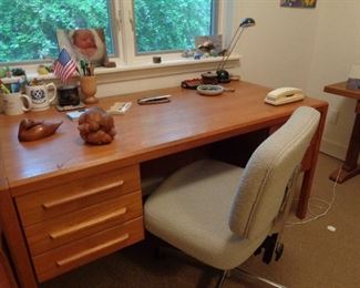desk & chair