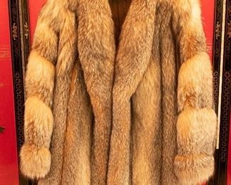 Fox Fur Coat https://ctbids.com/#!/description/share/165438