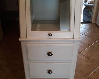3 drawer white wooden stand