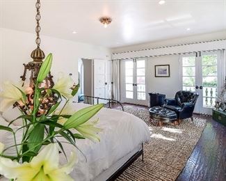 602  A Master 2 Other Balcony Angle