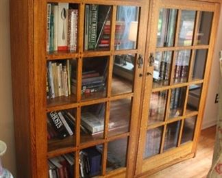 Arts & Crafts style bookcase