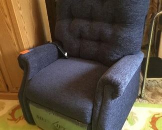 Brand new lift chair, never used!