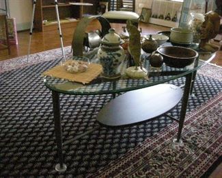 Coffee table, oval glass with metal frame