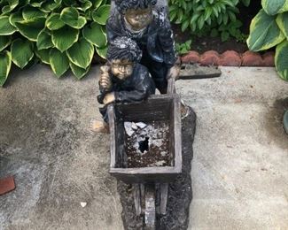 Outdoor art (many)