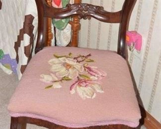 VICTORIAN SIDE CHAIR