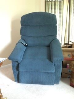 LaZBoy Lift Chair front