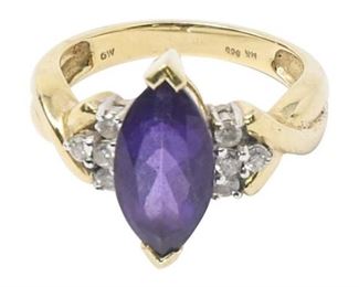 25. Womens 14K Yellow Gold Ring wAmethyst and Diamonds