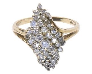 27. Vintage Womens 10K Yellow Gold Diamond Cocktail Ring