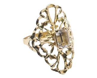 45. Womens 14K Yellow Gold Filigree Ring wCenter Stone