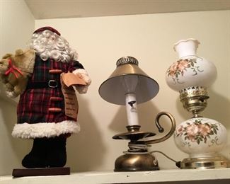 Christmas items And small lamps