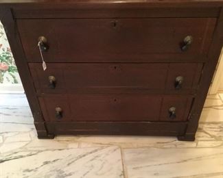 Bottom view of entry chest