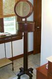 shaving Stand antique