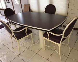 Cream and purple laminate table and 4 chairs!