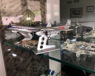 Model airplanes