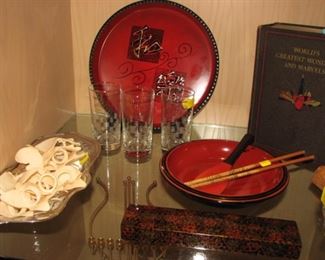 Chinese dining & decorations