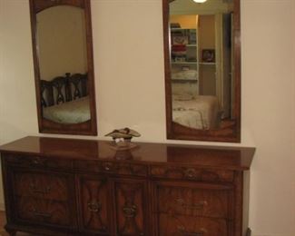 dresser with dual mirrors