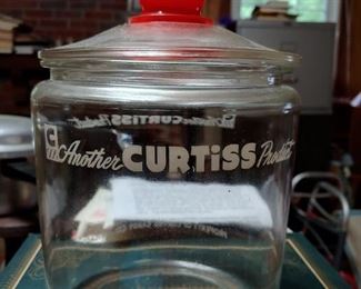 Curtiss Country Store Jar