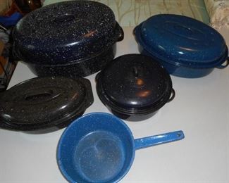 Lot of 9 Pcs. Speckle Ware Roasters & pans - Various sizes https://ctbids.com/#!/description/share/166609