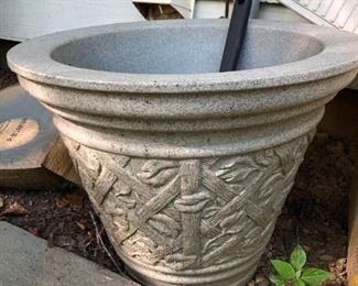 Flower pot