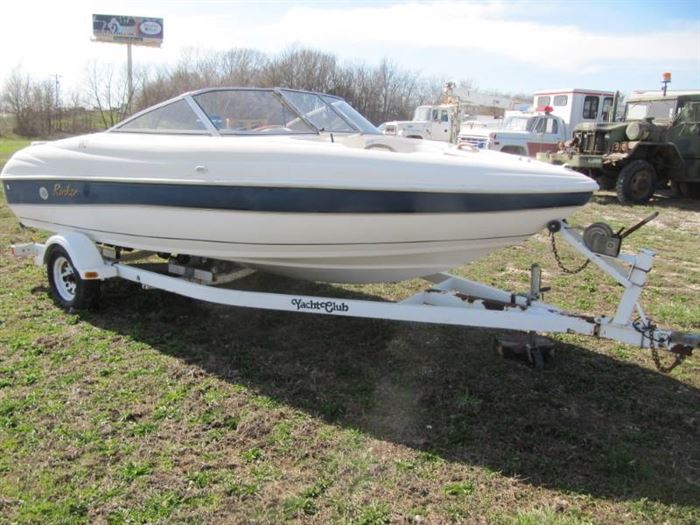 1999 Rinker Boat and 1998 Yacht Trailer- Both with Clear Titles