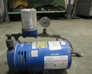 GE Motors Small Air Compressor 10 1/2 L 5 1/2 W