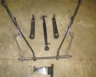 3038 E JOHN DEERE 3 Point Arms & Attachments 1LV3038ECEH711054