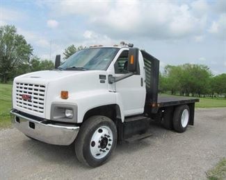 2006 GMC C7500 1GDK7C1386F412280 197,709 mi Blows Cold Air