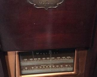 Vintage radio