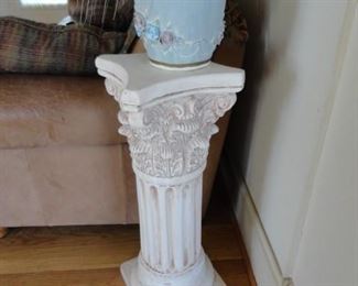 PILLAR AND VASE