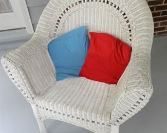 REAL WICKER CHAIR 